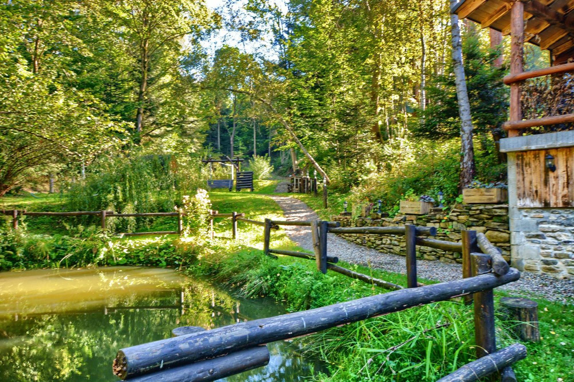 Osada Sroczy Jar Villa Rozpucie Exteriör bild